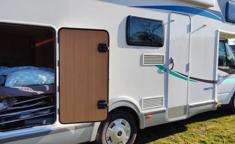 Diesel de roze schaats (kids zijn creatief 😄) – Camping-car alcôve 6p confortable et complet