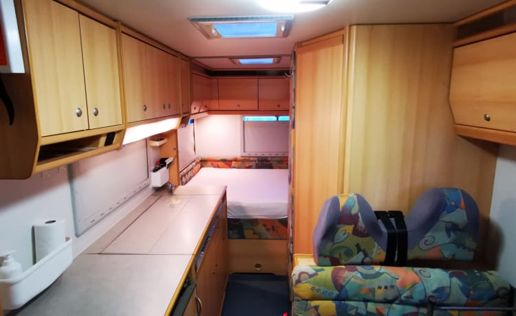 Camper familiare fino a 6 posti per una bella vacanza!