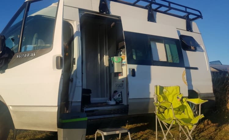 Cosycomet2023 – Ford camper met 2 slaapplaatsen uit 2010