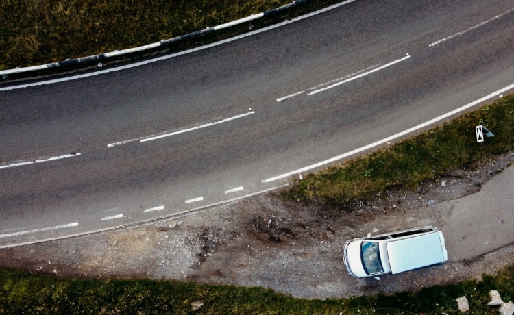 Duke – Volkswagen Wohnmobil mit 4 Schlafplätzen aus dem Jahr 2015