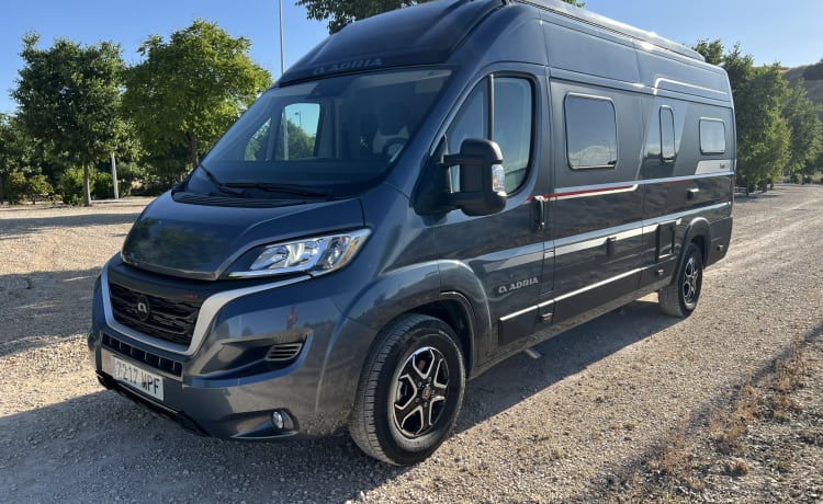 Adria – SuperDeLuxe 4 person Adria CamperVan (2024) in Madrid