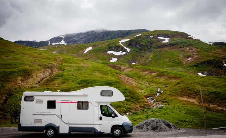 Geräumiger und komfortabler Familiencamper (2013)