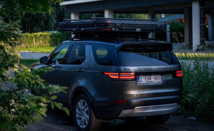 2p Land Rover Discovery rooftop uit 2019