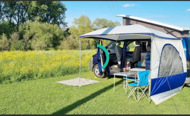 Campie – Perfekter Outdoor-Sportwagen mit 4 Schlafplätzen in Oxfordshire