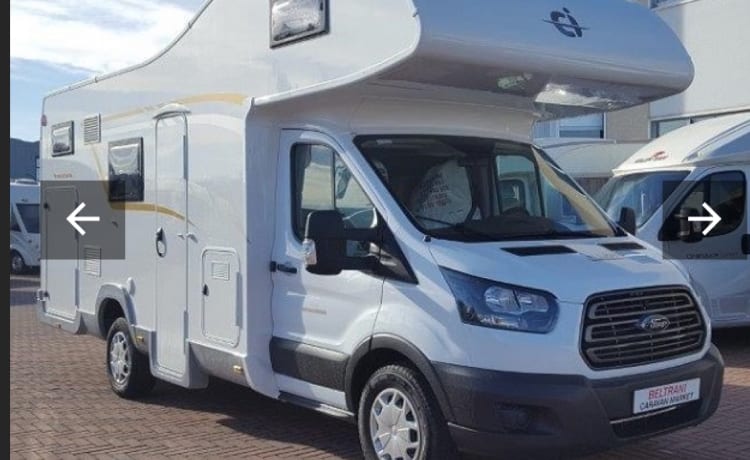 CAMPER MANSARDATO 6 POSTI