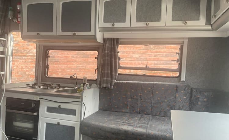 4 berth, off grid, modernised Fiat Ducato with U lounge