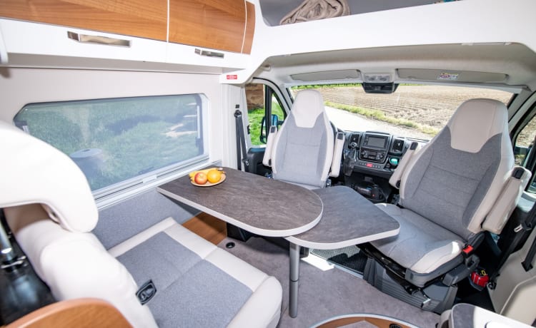 The Black Pearl – Campervan "VANTourer 630L"