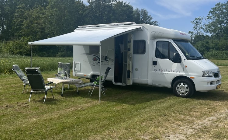 Droom op wielen – Detleffs luxueux et complet avec double climatisation et inventaire complet