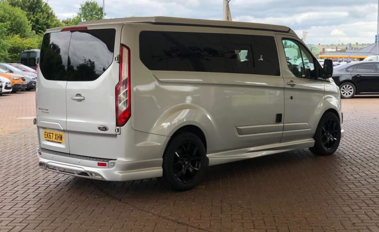 4-persoons Ford campervan