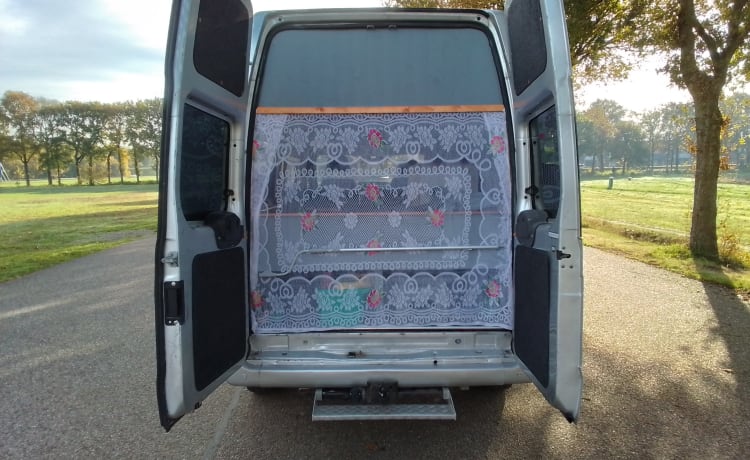 Ford transit 330l buscamper 