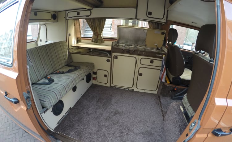 Beau camping-car Volkswagen T3 Joker avec toit surélevé