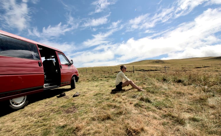 Robuster VW T4 California Bus bereit für Abenteuer!