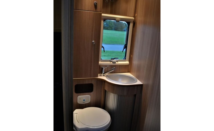 Super luxury integral camper