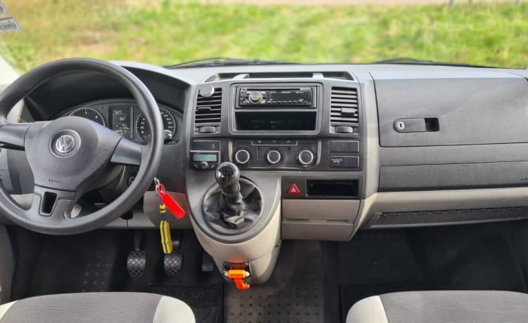 Volkswagen Offgrid camper met buitenkeuken