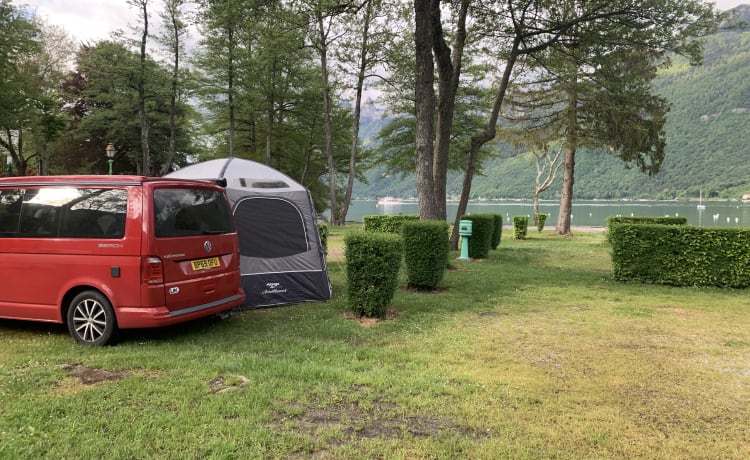 CamperFam – 7-seater family campervan