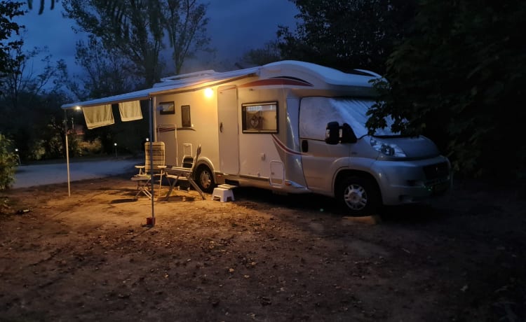 Prachtige luxe 4 pers camper 