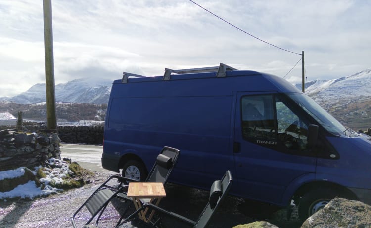 Lola – Campervan holidays 