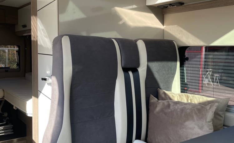 'CORDOBA' – Neuer Chausson V697 Roadline VIP-Buscamper