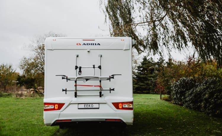 Adria 670-18 – 18. Luxe Adria Matric 670 SL voor 5 personen