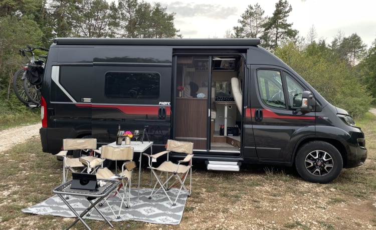 Fonzie the van 🚐  – Camping-car pilote Fiat 6m