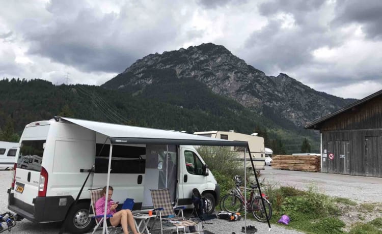 Het Kik busje! – Camping-car familial prêt 2 partez !