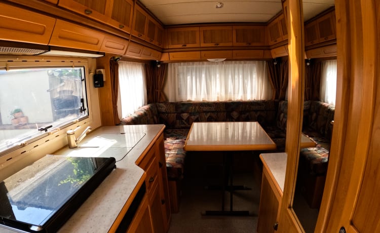 Hymer B 534