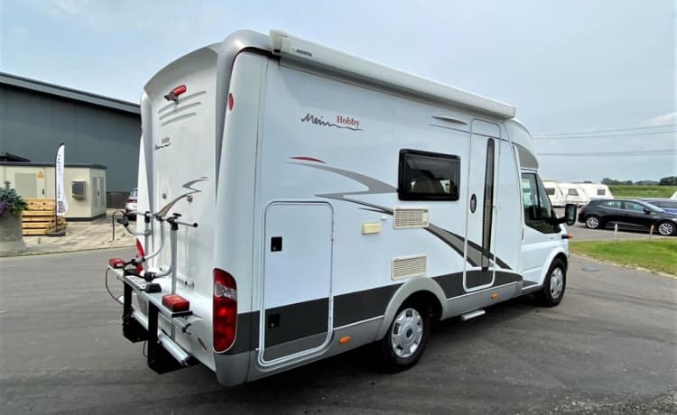 Fijne compacte Ford camper!