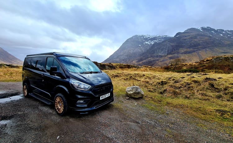 Skye – Ford Transit Custom Limited 4 berth pop top bed