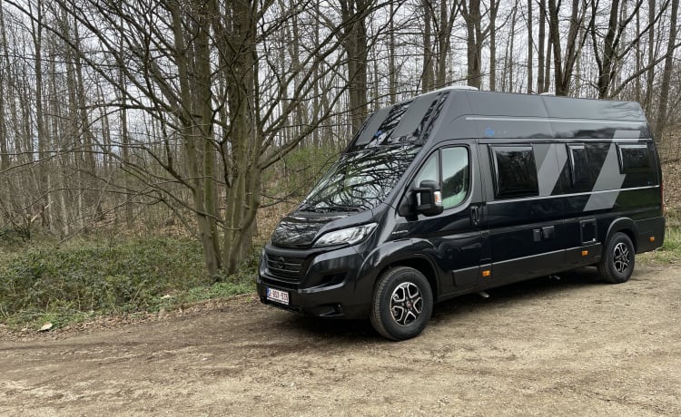 Sunny – Sunliving V65Xl Familie Camper