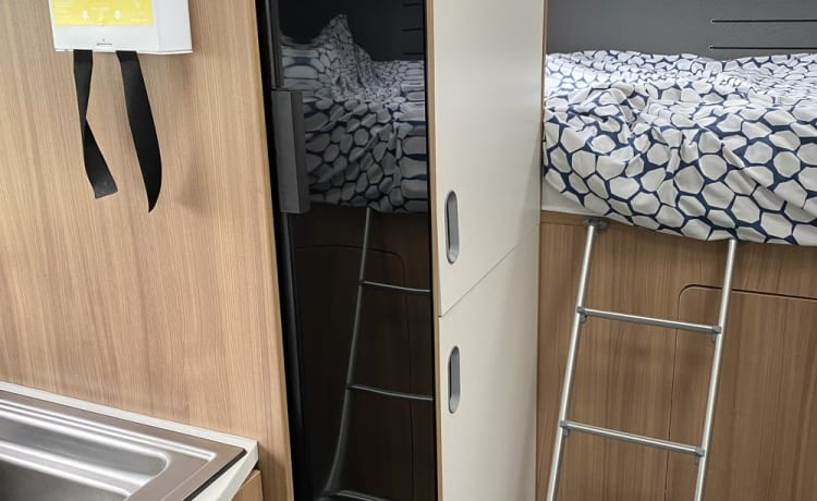 Coddiwomple – Adria Sunliving A75DP mit 6 Schlafplätzen