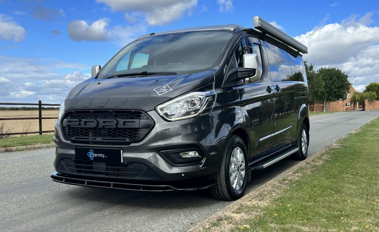 Heidi – Der FORD TRANSIT CUSTOM LWB EXPLORER