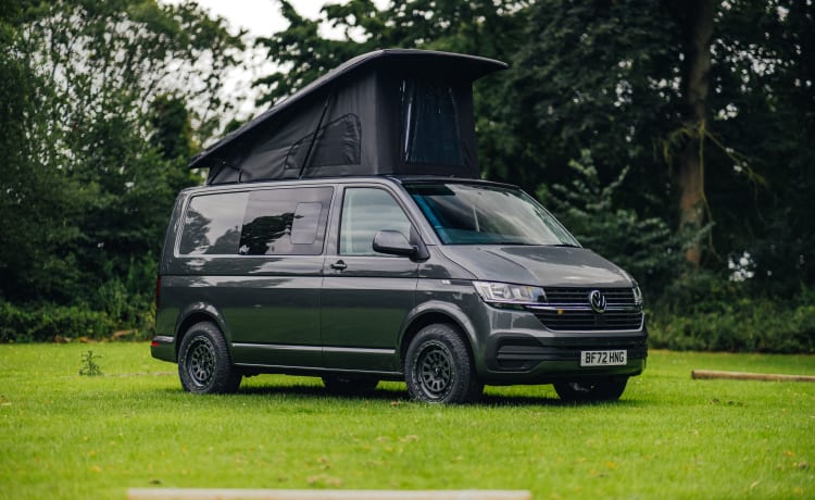 Tilly – VW Transporter Camper