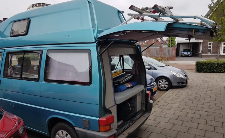 Goed verzorgde camper voor een topvakantie 