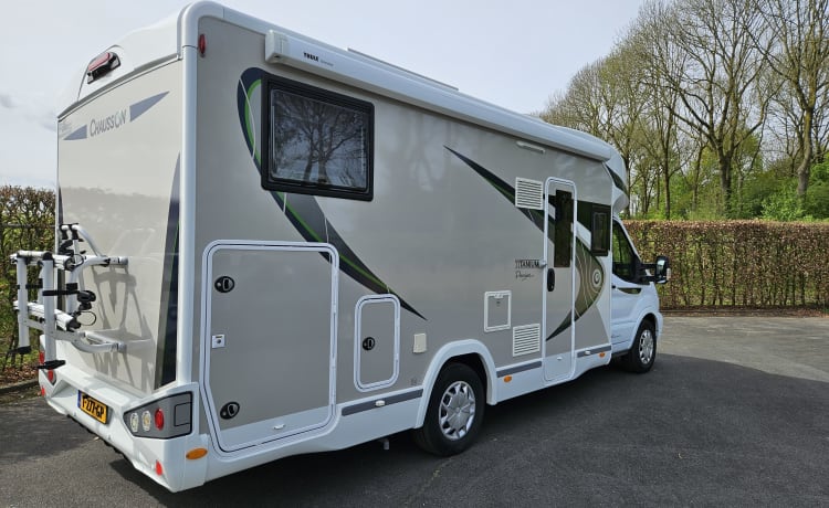 T-277-GP – Chausson 777GA  Automaat Titanium Premium zeer luxe , km vrij!