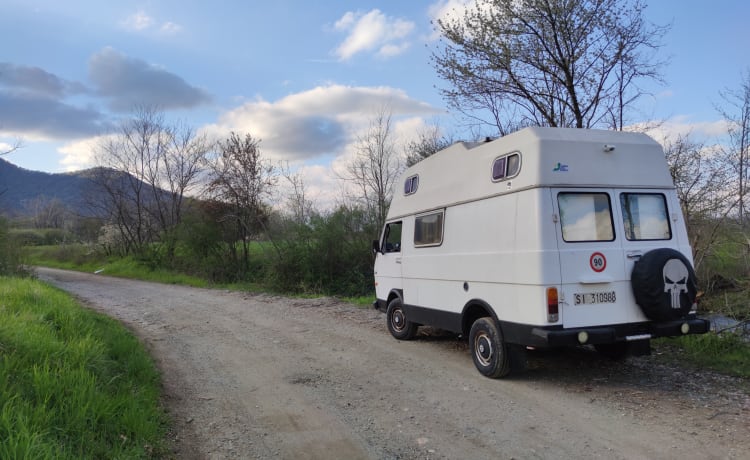 Nando – Avventura in camper d'epoca 