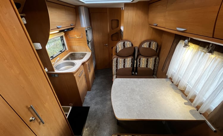 5 person Bavaria alcove camper