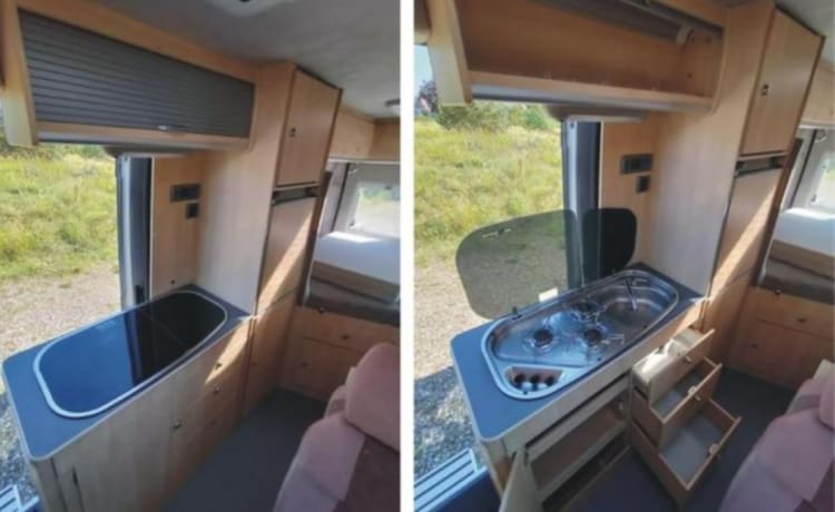 Avanti La Strada – Camper di autobus di lusso | 4 seduti/3 letti | Cucina/WC/Aria condizionata moto/Portabiciclette