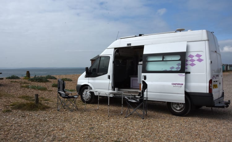 Lavender – 2/3 Berth Loo, Shower, Solar ideal Festivals & Off Grid