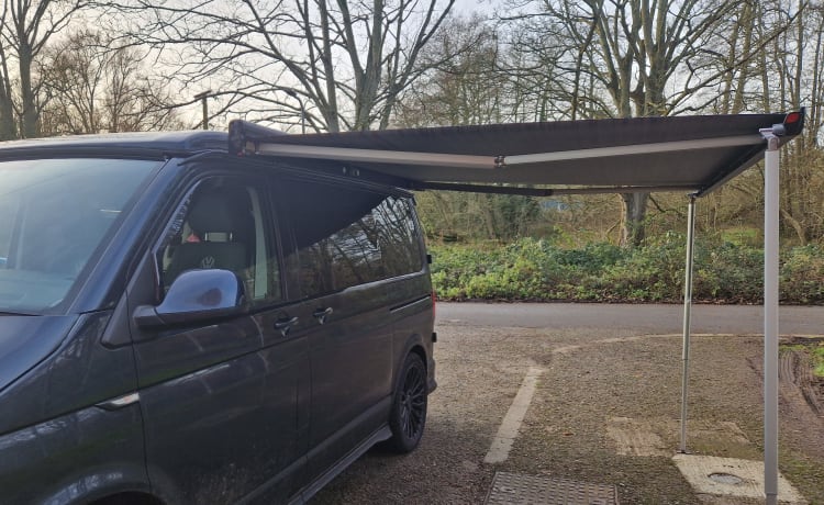 Bluebell – VW T6 4 berth Campervan - Automatic