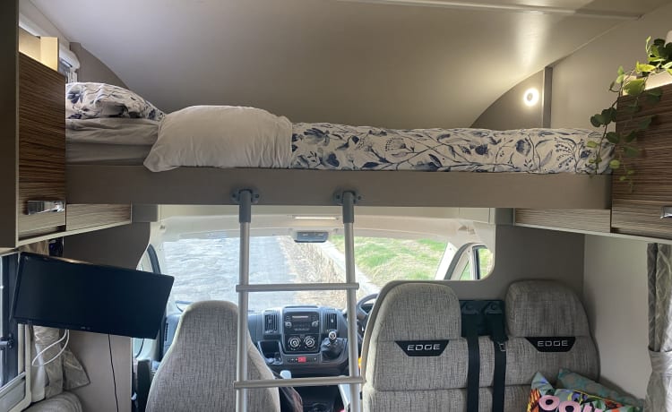 6 berth Fiat alcove from 2020