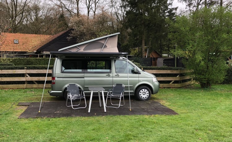 Volkswagen California 2005 with lifting roof 4P