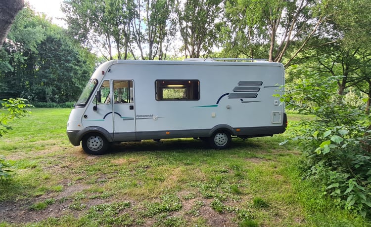 Familiencamper für 6 Personen. Hymer Integral aus dem Jahr 2000