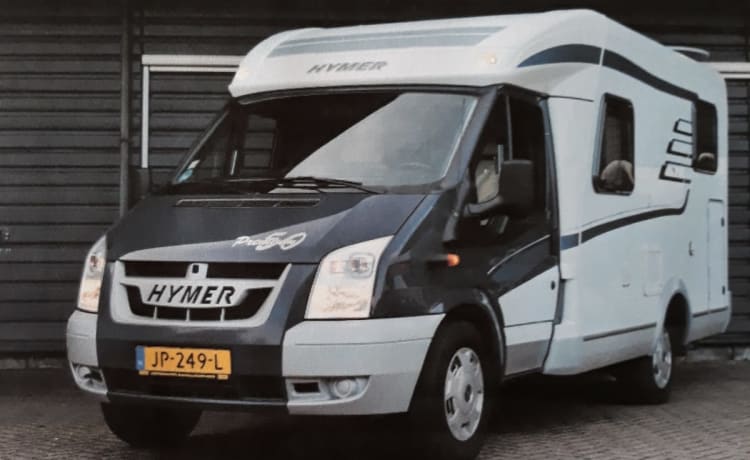 Fourgon Hymer 512