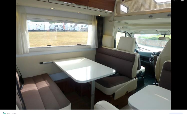 Sunny – Adria Sun living A70DK Auto 2022