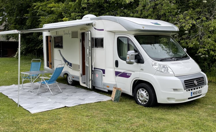 4 berth McLouis semi-integrated from 2010