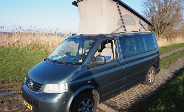 Merian – Volkswagen T5 California Comfortline 2007 174cv