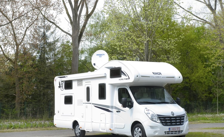 SIERPO – Carefree touring with the whole family with the Rimor Koala 50