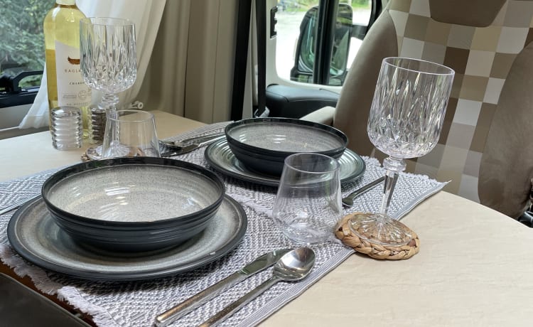 Delfin the Ducato – Aventure dans le luxe