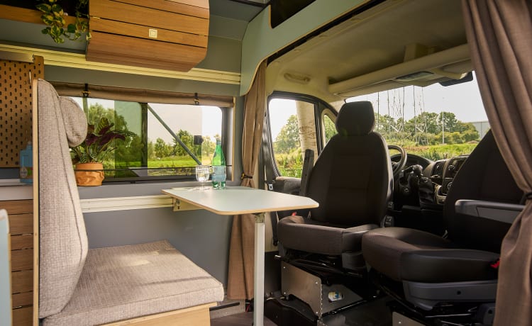 - voor de uitslapers – Camping-car modulaire avec toit relevable pour 4 personnes