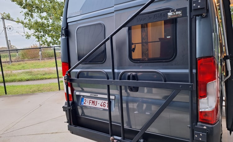 MoBillie on the road – Trendy en comfi Hymer camper 4p